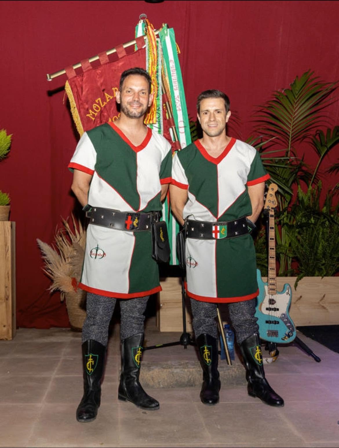 traje oficial mozarabes